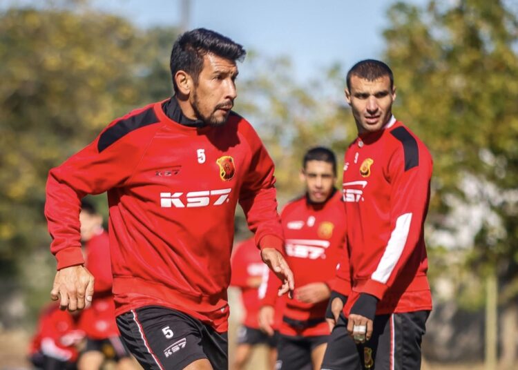 Sin descanso en Rangers para profundizar trabajo físico, futbolístico y sicológico