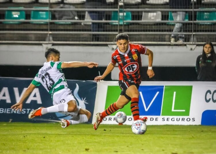 Rangers cayó en los minutos finales ante Temuco y vuelve a Talca con las manos vacías