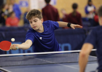 Escuela formativa de tenis de mesa abre cupos gratuitos para niños y jóvenes en Talca