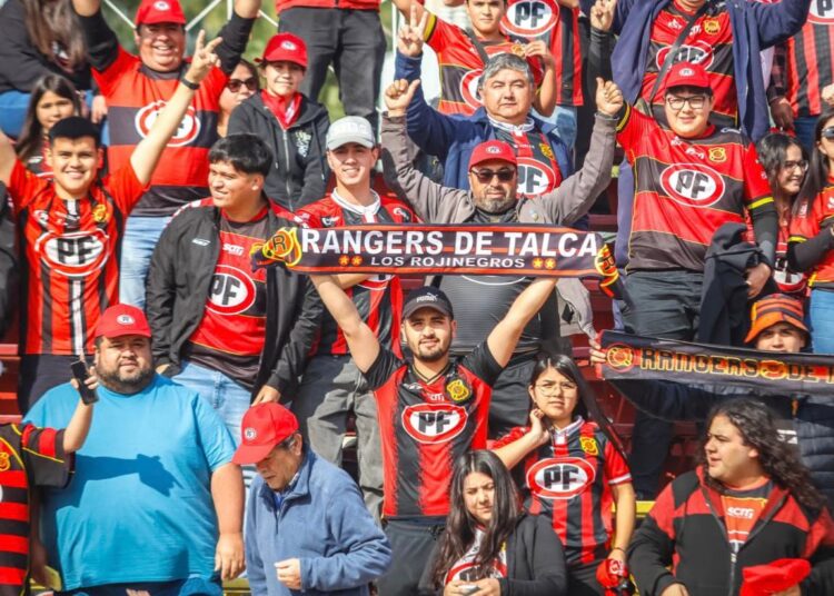 Rangers y Wanderers: Aumento de aforo y sigue venta de entradas marcan la previa en Talca