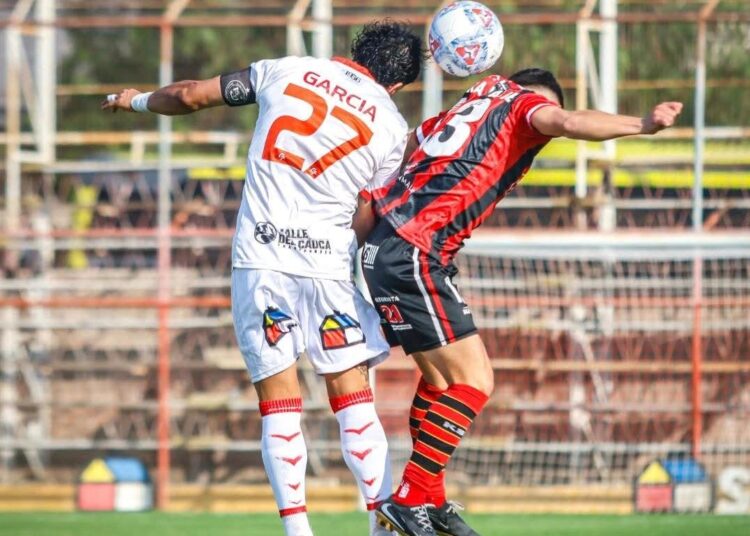 Rangers vuelve a caer y el fantasma del descenso preocupa cada vez más