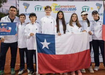 “Facu” Henríquez defendió a Chile en el Sudamericano de tenis sub-14 en Argentina