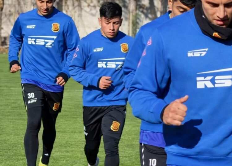 Nueva baja complica a Rangers pero reaparece un jugador importante ante Wanderers