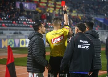 Rangers llevará su molestia a la ANFP tras polémico arbitraje ante Wanderers