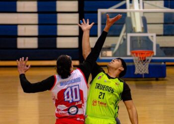 Truenos de Talca se quedó con el duelo regional ante Constitución en la LNB2