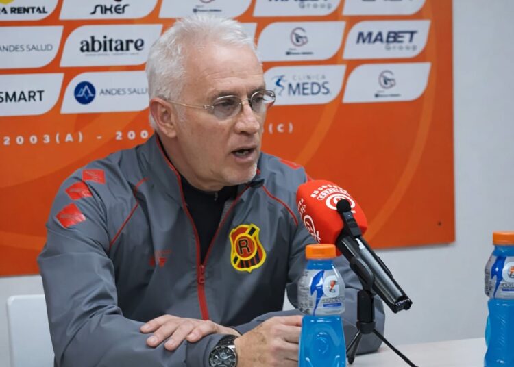 Ivo Basay: “Se vio un equipo aguerrido en todo el sentido pero con eso no nos basta”
