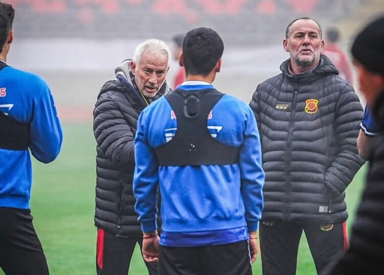 Ivo Basay tendría definida su oncena para enfrentar a Ñublense