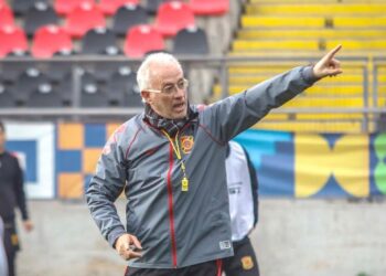 Basay y su plantel: “No hay vacaciones, no hay nada”