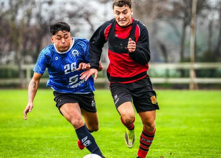 ¿Cuál fue la formación y qué jugadores utilizó Rangers en amistoso ante Colchagua?