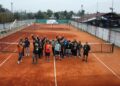Mirador Tenis potencia la práctica de este deporte con clases y arriendo de canchas en Talca