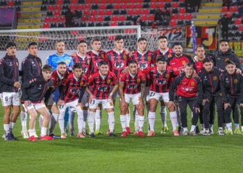 Rangers lamenta molestias físicas de jugadores que están entre algodones