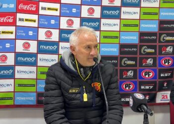 Basay y el “pepero”: “Por las necesidades que tenemos de gol, ojalá se pueda concretar de una vez por todas ese refuerzo”