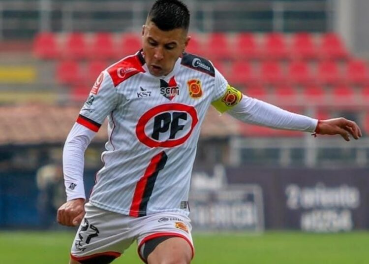 Ignacio Caroca vuelve al fútbol profesional y ya tuvo su primera práctica