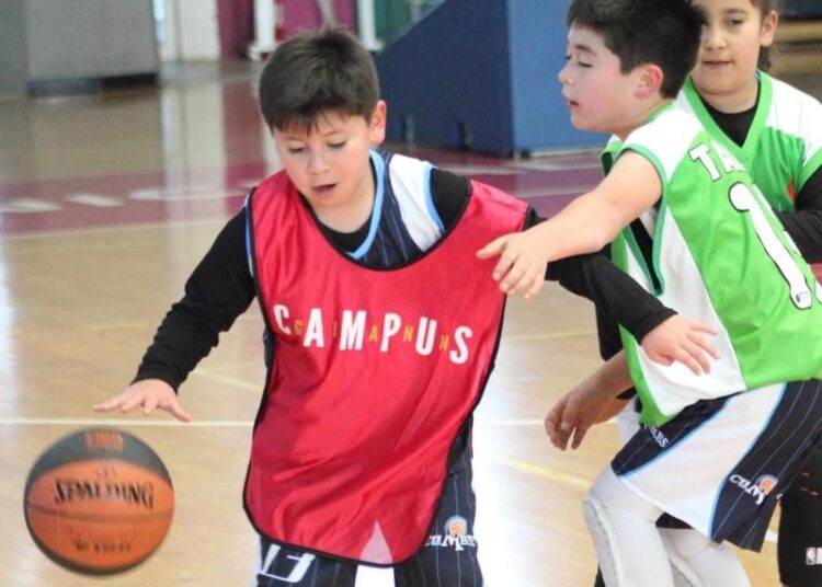 El mini básquetbol vuelve a tomarse el Gimnasio Regional con segunda jornada formativa