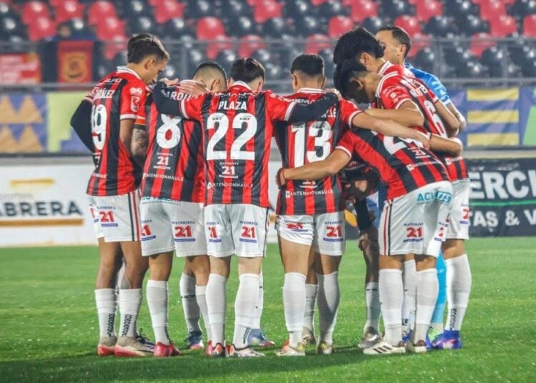 La variante que prepara el DT de Rangers de Talca Ivo Basay para jugar con Copiapó