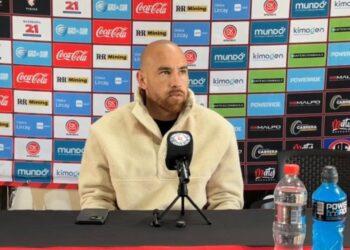 Junior Arias: “Debemos ser inteligentes, porque seguramente dejen espacios”