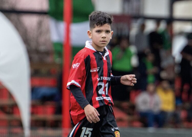 Torneo de escoba reunirá fondos para la recuperación de Agustín Ramírez tras compleja lesión