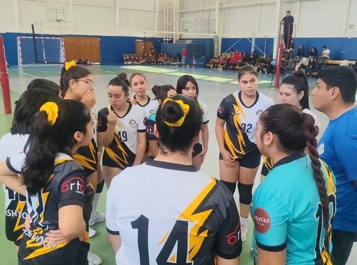 Flash Vóley San Clemente se prepara para ser anfitrión en fecha 4 de Liga Interregional de Vóleibol