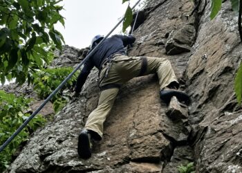 Talca prepara capacitación para fortalecer la seguridad en rappel y trekking