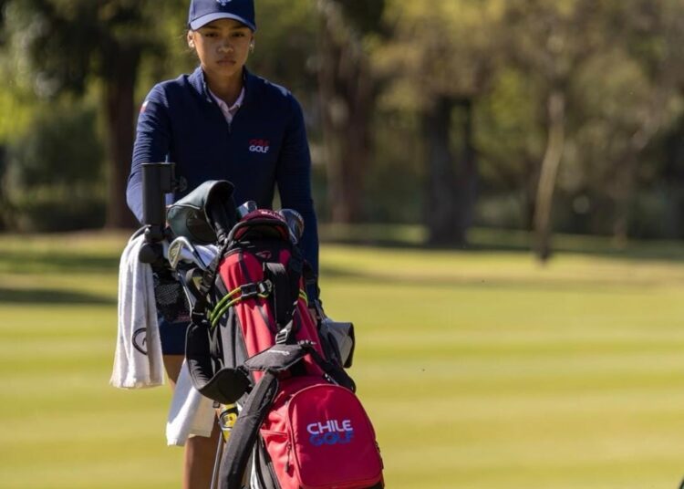 Maulina “Juli” Frazier Berríos defendió a Chile en Sudamericano pre-juvenil con tercer lugar por equipos como saldo