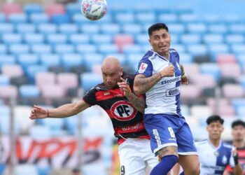La mesa servida para Rangers porque torneo lo sigue esperando tras traspié de Santa Cruz