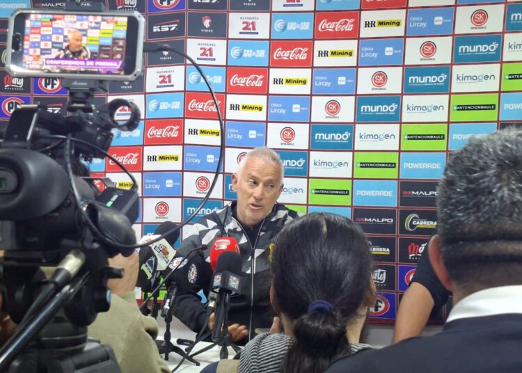 Basay apunta al próximo desafío de Rangers: “Tenemos que prepararlo y pelearlo a muerte”