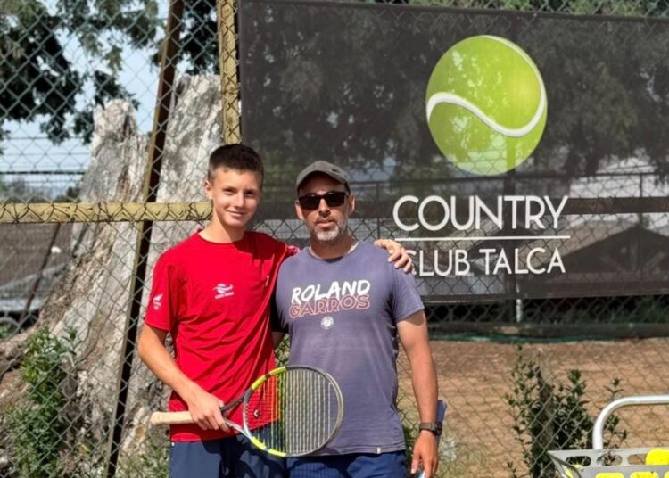Facundo Henríquez se radicará en Santiago para continuar su desarrollo tenístico